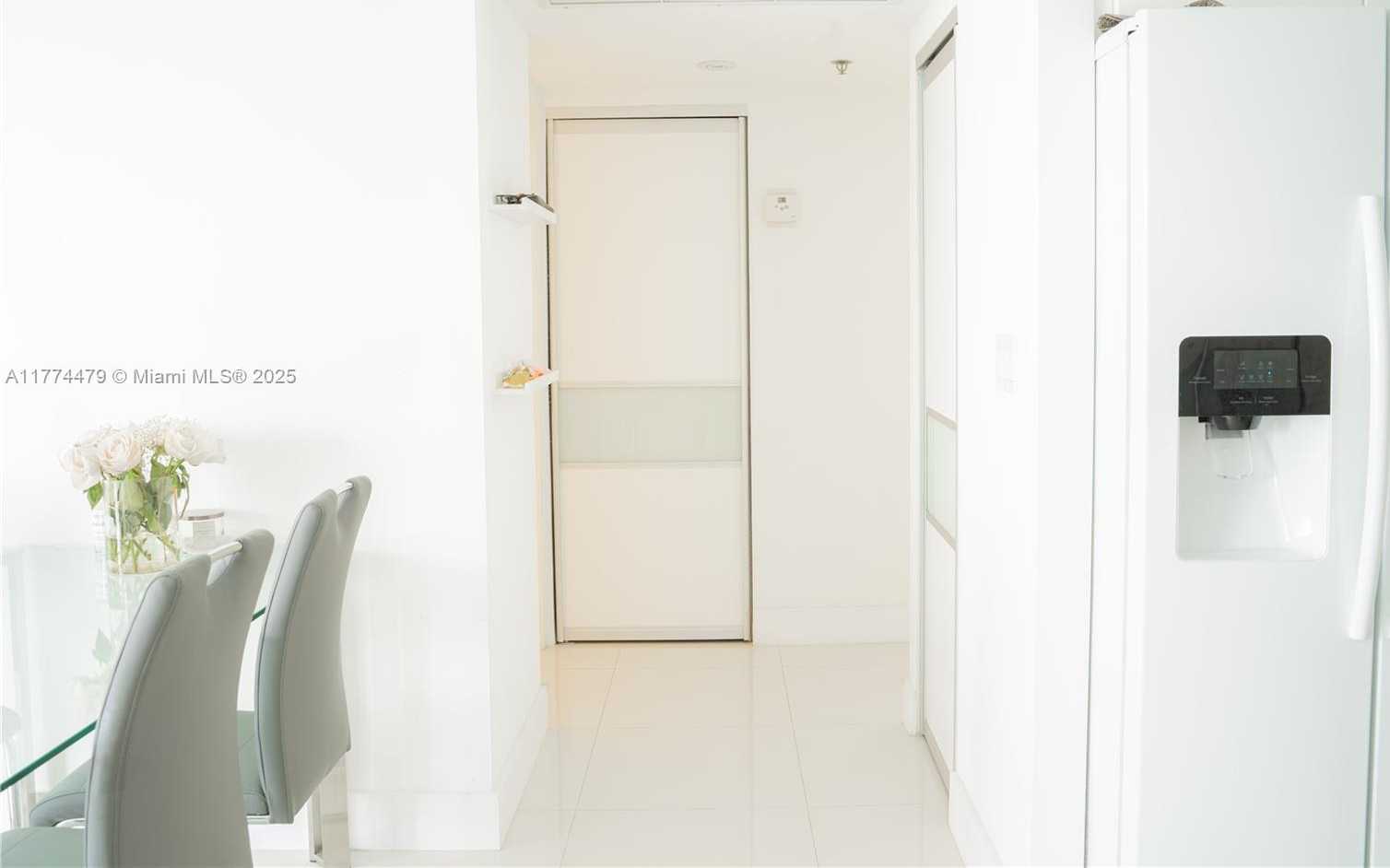 Small Image of 20515 EAST COUNTRY CLUB DR #548, Aventura Number 10