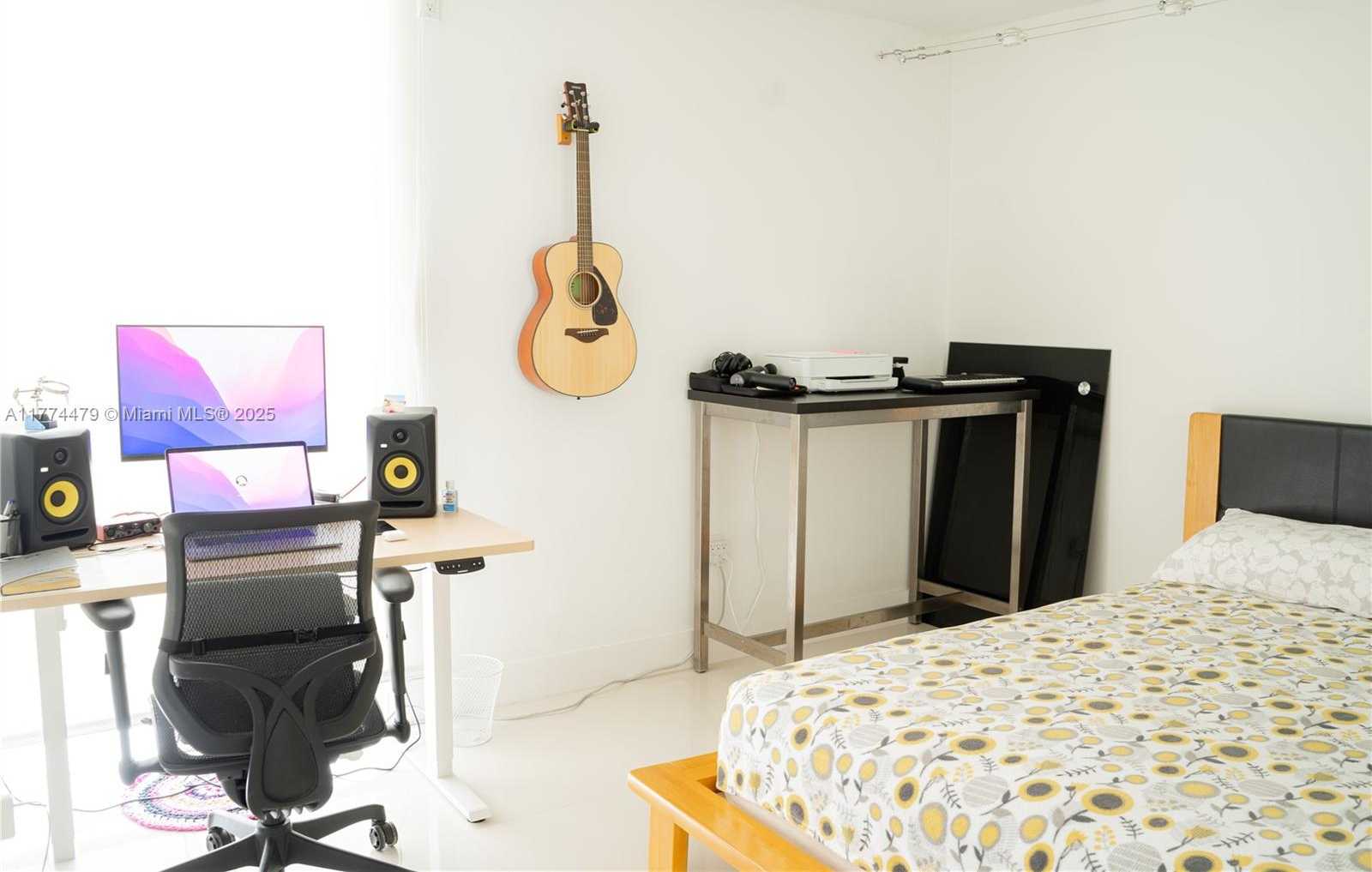 Small Image of 20515 EAST COUNTRY CLUB DR #548, Aventura Number 13