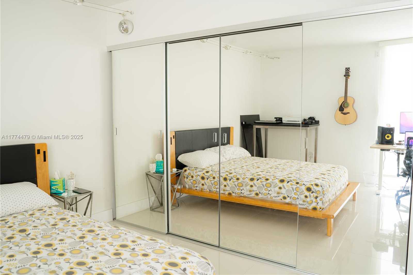 Small Image of 20515 EAST COUNTRY CLUB DR #548, Aventura Number 15