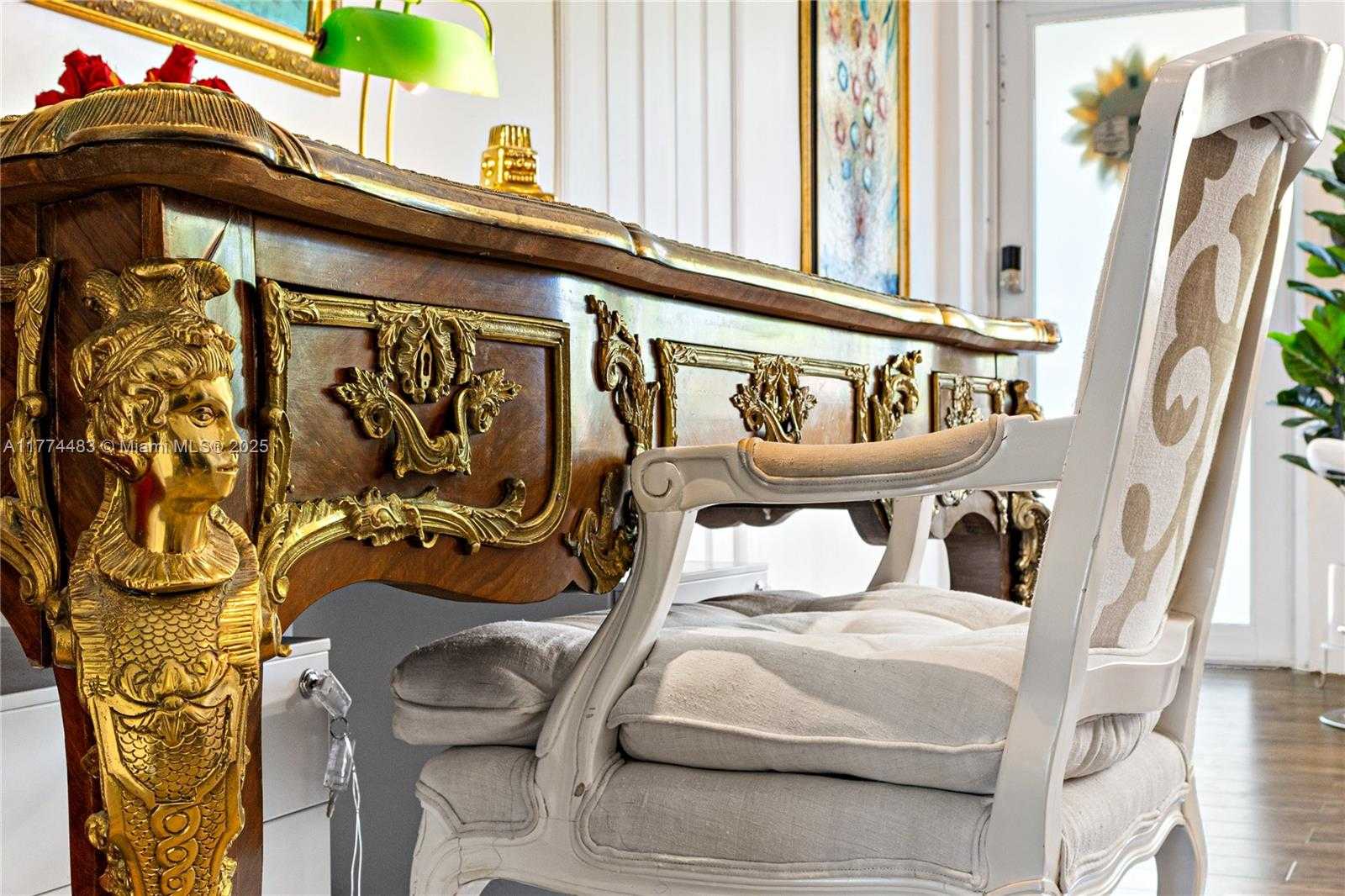 Small Image of 1460 MARSEILLE DR, Miami Beach Number 63
