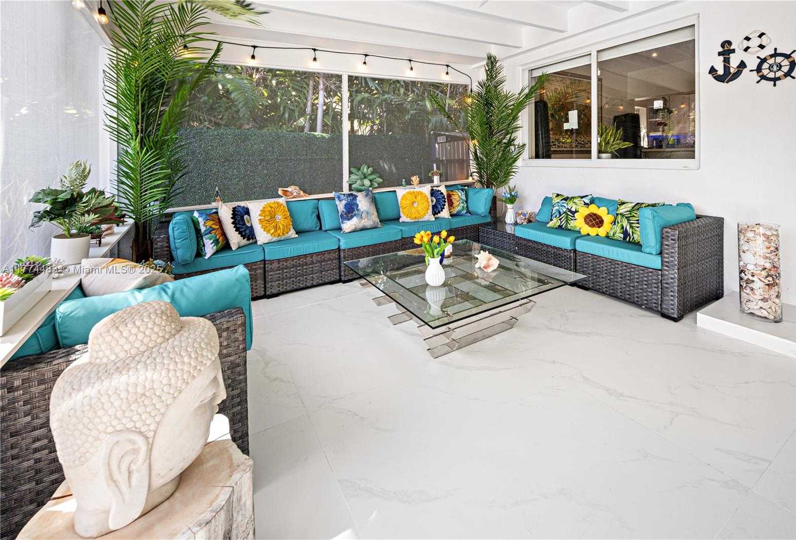 Small Image of 1460 MARSEILLE DR, Miami Beach Number 67