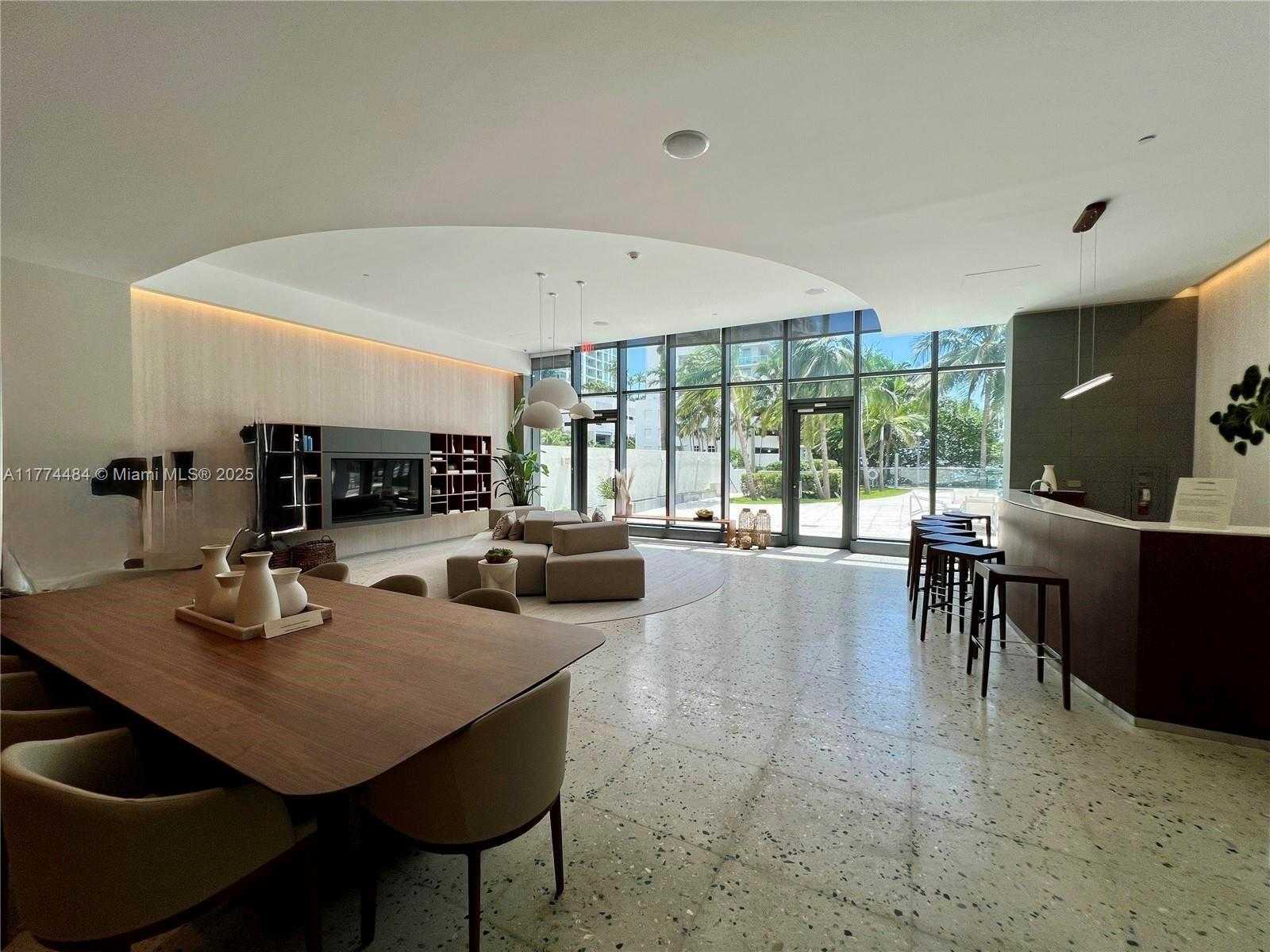 Small Image of 460 NORTH EAST 28TH ST #3702, Miami Number 19