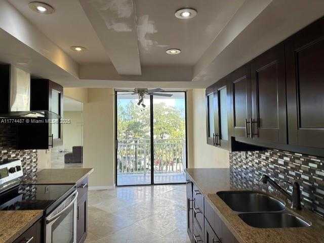 Small Image of 210 174TH ST #419, Sunny Isles Beach Number 5