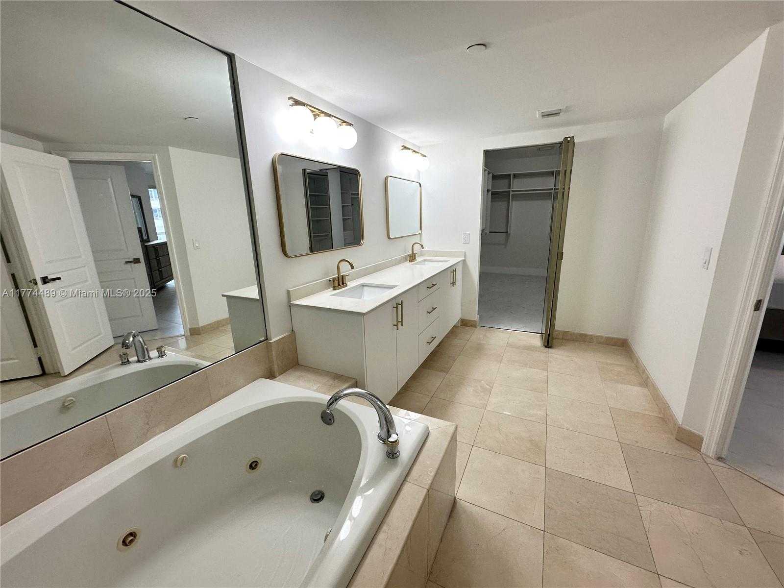 Small Image of 8925 COLLINS AVE #2J, Surfside Number 22