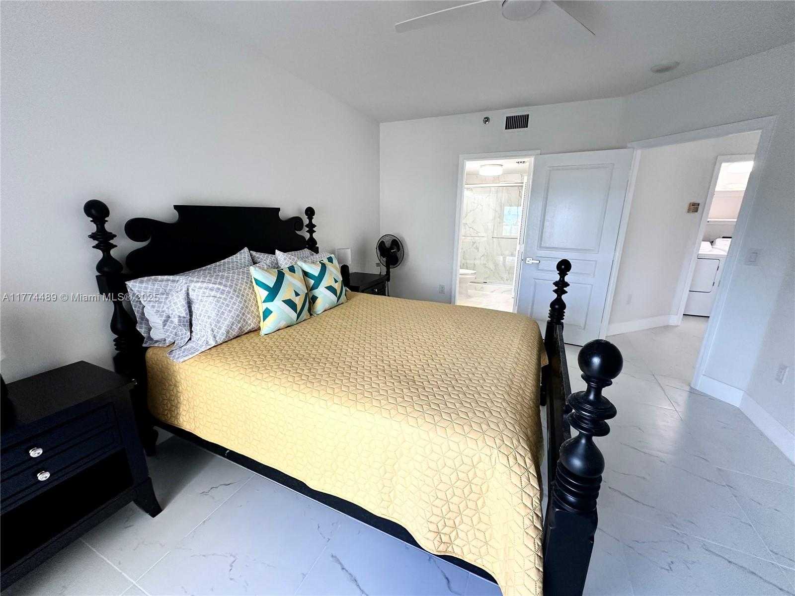 Small Image of 8925 COLLINS AVE #2J, Surfside Number 26
