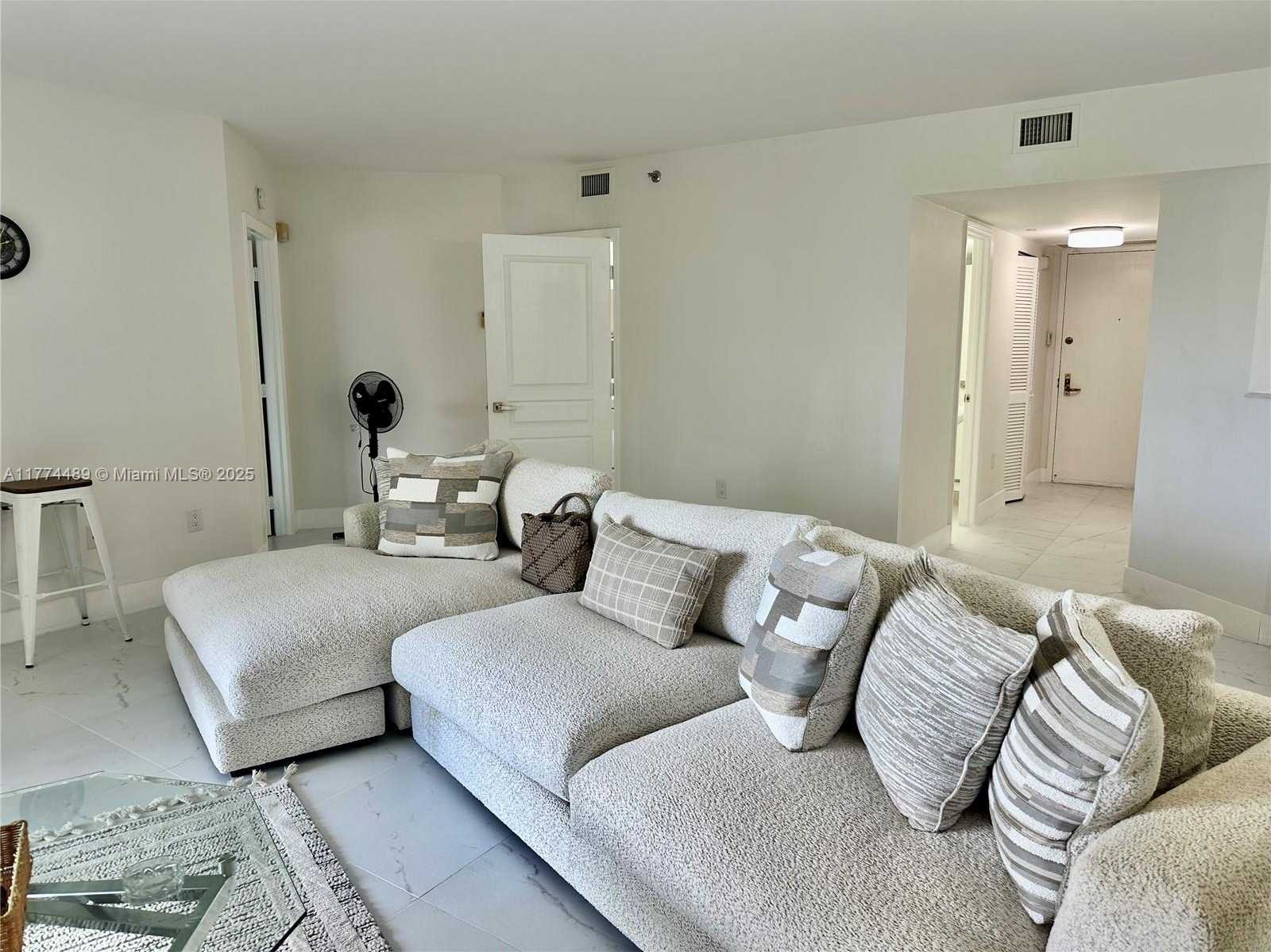 Small Image of 8925 COLLINS AVE #2J, Surfside Number 9