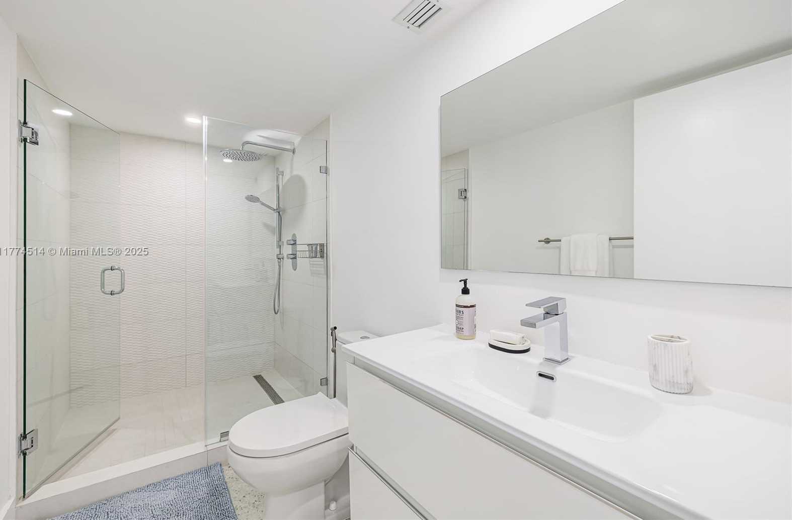 Small Image of 1865 BRICKELL AVE #A1911, Miami Number 12