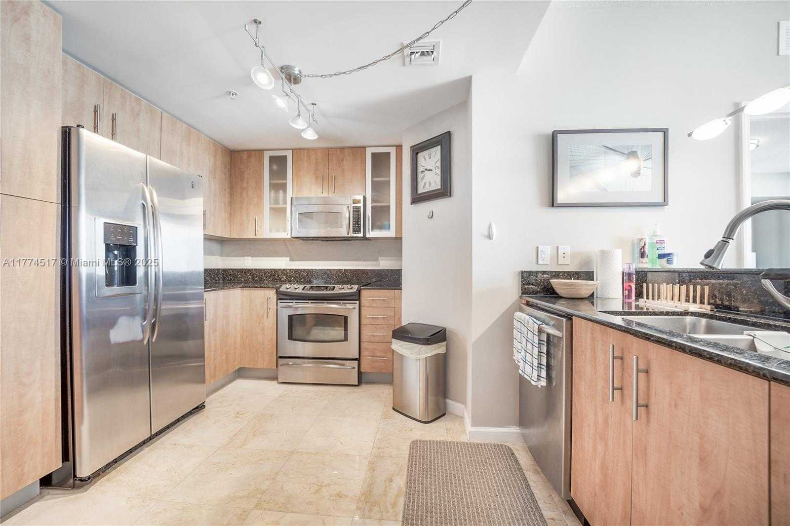 Small Image of 7910 WEST HARBOR ISLAND DR #801, North Bay Village Number 5