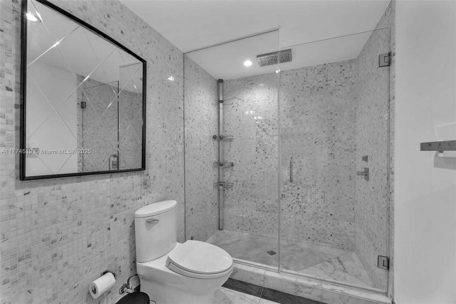 Small Image of 200 BISCAYNE BOULEVARD WAY #3908, Miami Number 15