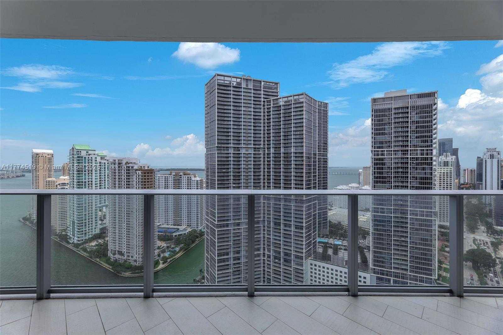 Small Image of 200 BISCAYNE BOULEVARD WAY #3908, Miami Number 23