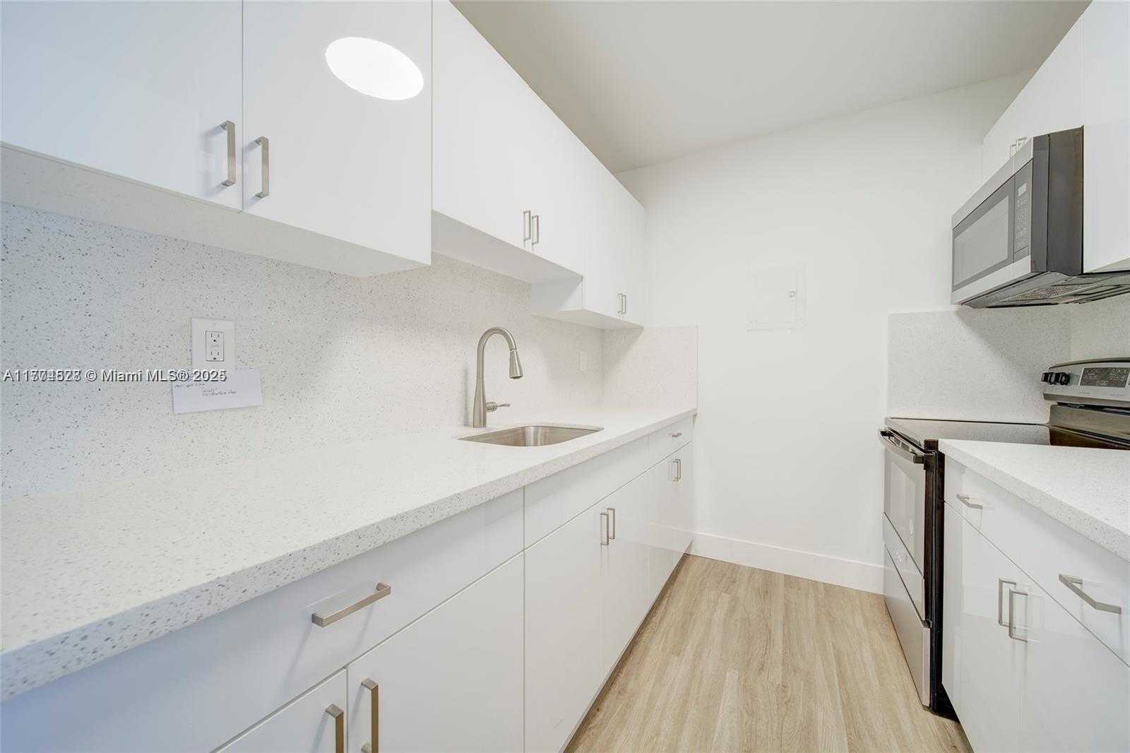 Small Image of 5501 NORTH WEST 7TH ST #E314, Miami Number 22