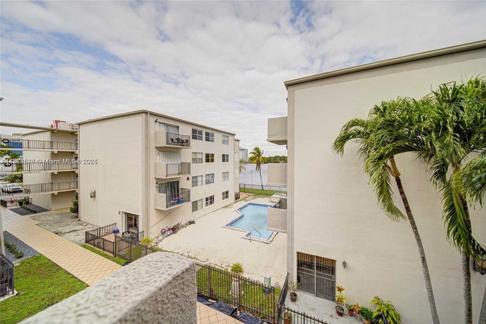 Small Image of 5501 NORTH WEST 7TH ST #E314, Miami Number 4