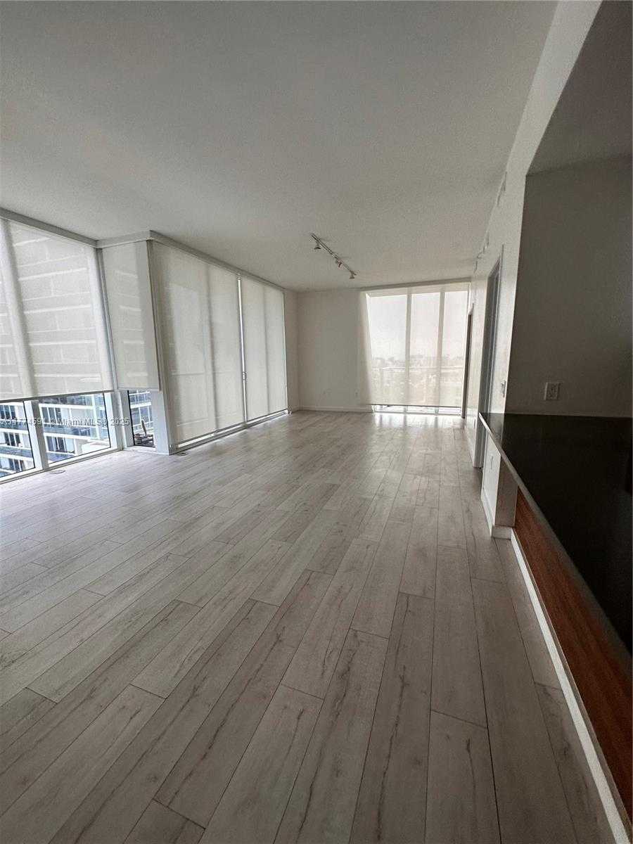 Small Image of 601 NORTH EAST 27TH ST #1202, Miami Number 22
