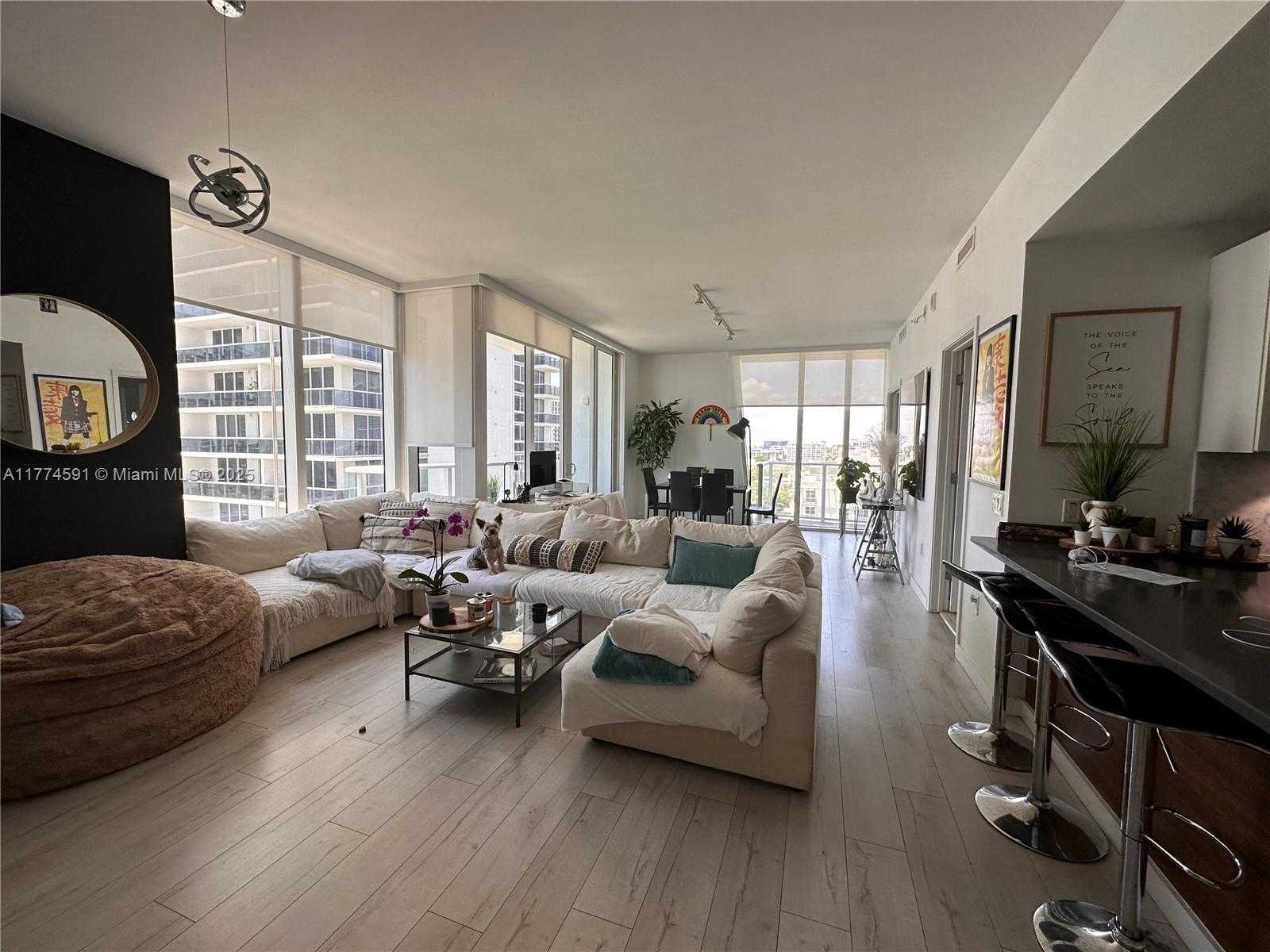 Small Image of 601 NORTH EAST 27TH ST #1202, Miami Number 25