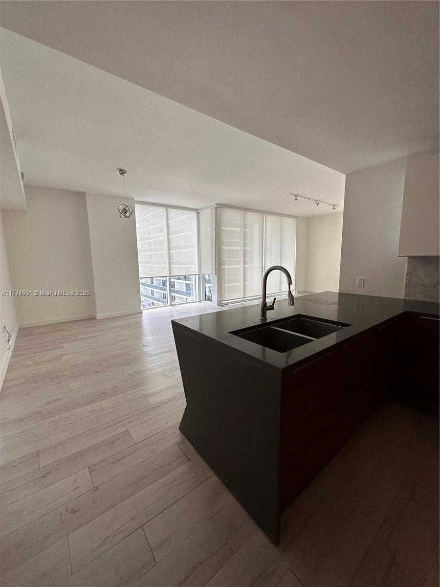 Small Image of 601 NORTH EAST 27TH ST #1202, Miami Number 6