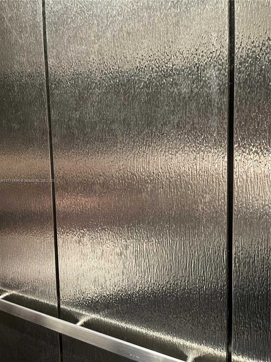 Small Image of 6917 COLLINS AVE #1008, Miami Beach Number 10