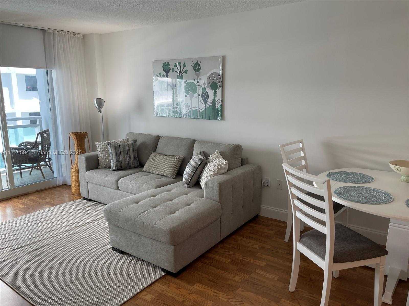 Small Image of 6917 COLLINS AVE #1008, Miami Beach Number 6