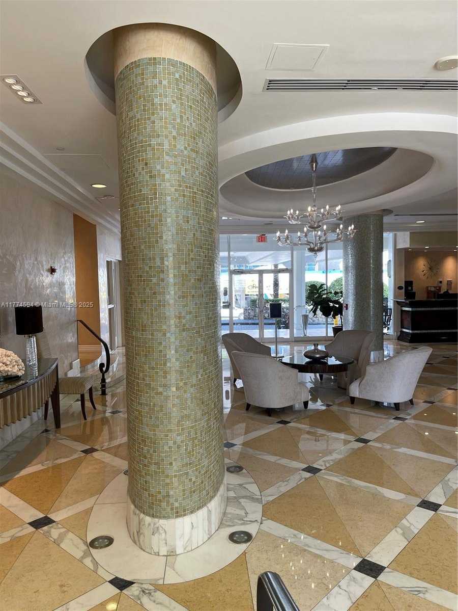 Small Image of 6917 COLLINS AVE #1008, Miami Beach Number 8