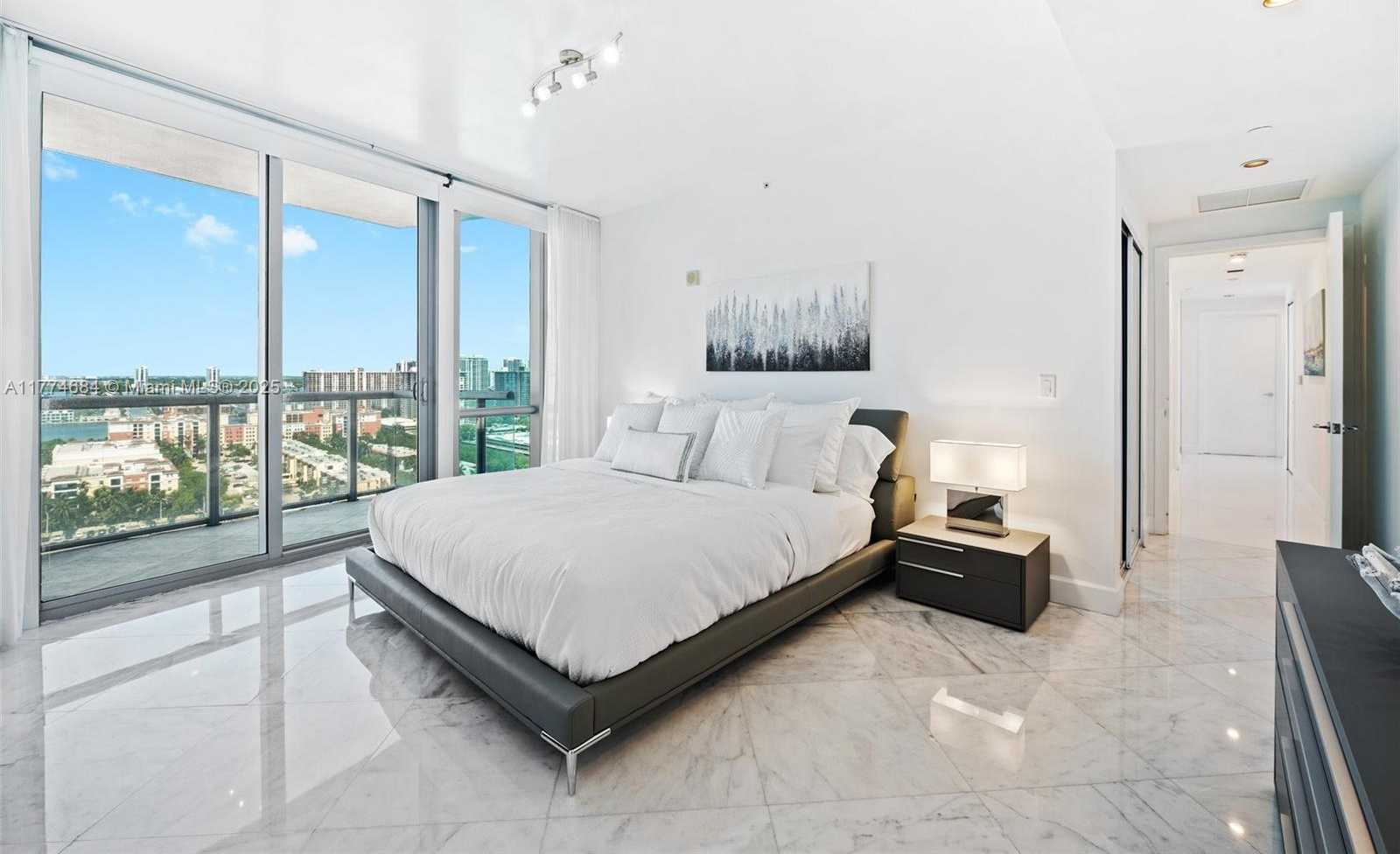 Small Image of 17121 COLLINS AVE #2108, Sunny Isles Beach Number 28