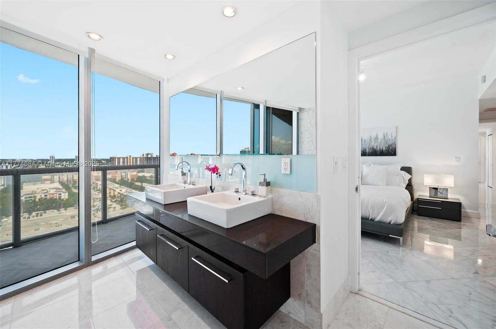 Small Image of 17121 COLLINS AVE #2108, Sunny Isles Beach Number 30