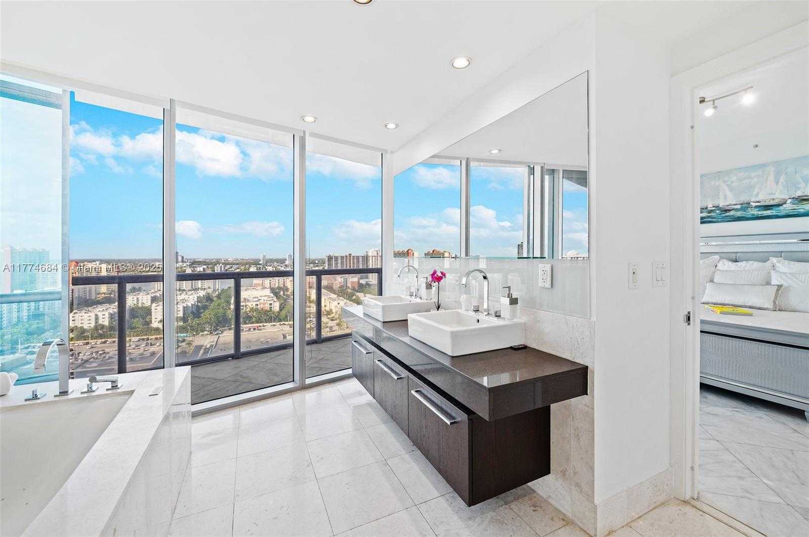 Small Image of 17121 COLLINS AVE #2108, Sunny Isles Beach Number 31