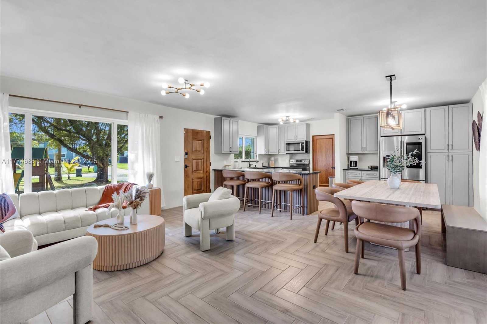 Small Image of 535 NORTH BISCAYNE RIVER DR #1, Miami Number 6