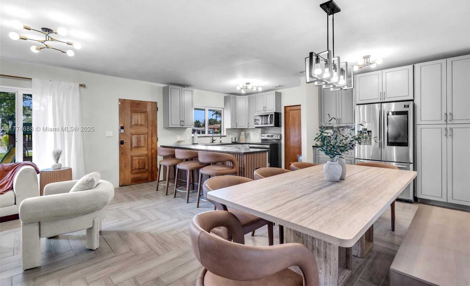 Small Image of 535 NORTH BISCAYNE RIVER DR #1, Miami Number 8