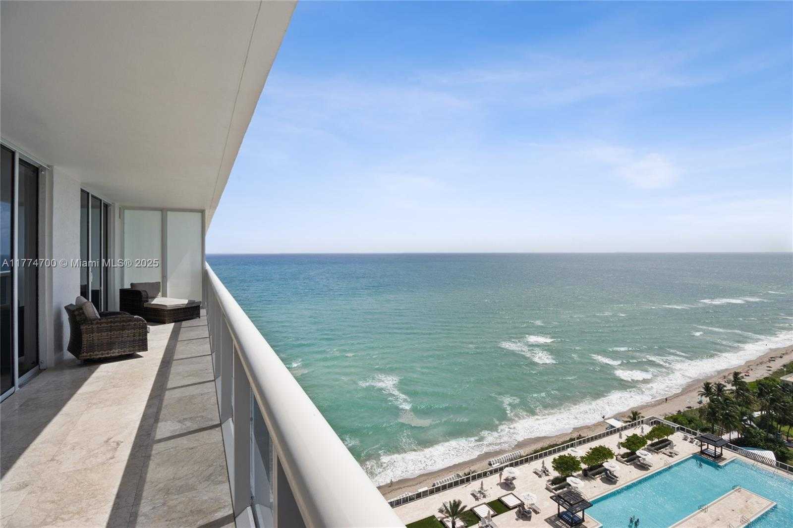 Small Image of 1830 SOUTH OCEAN DR #2104, Hallandale Beach Number 3