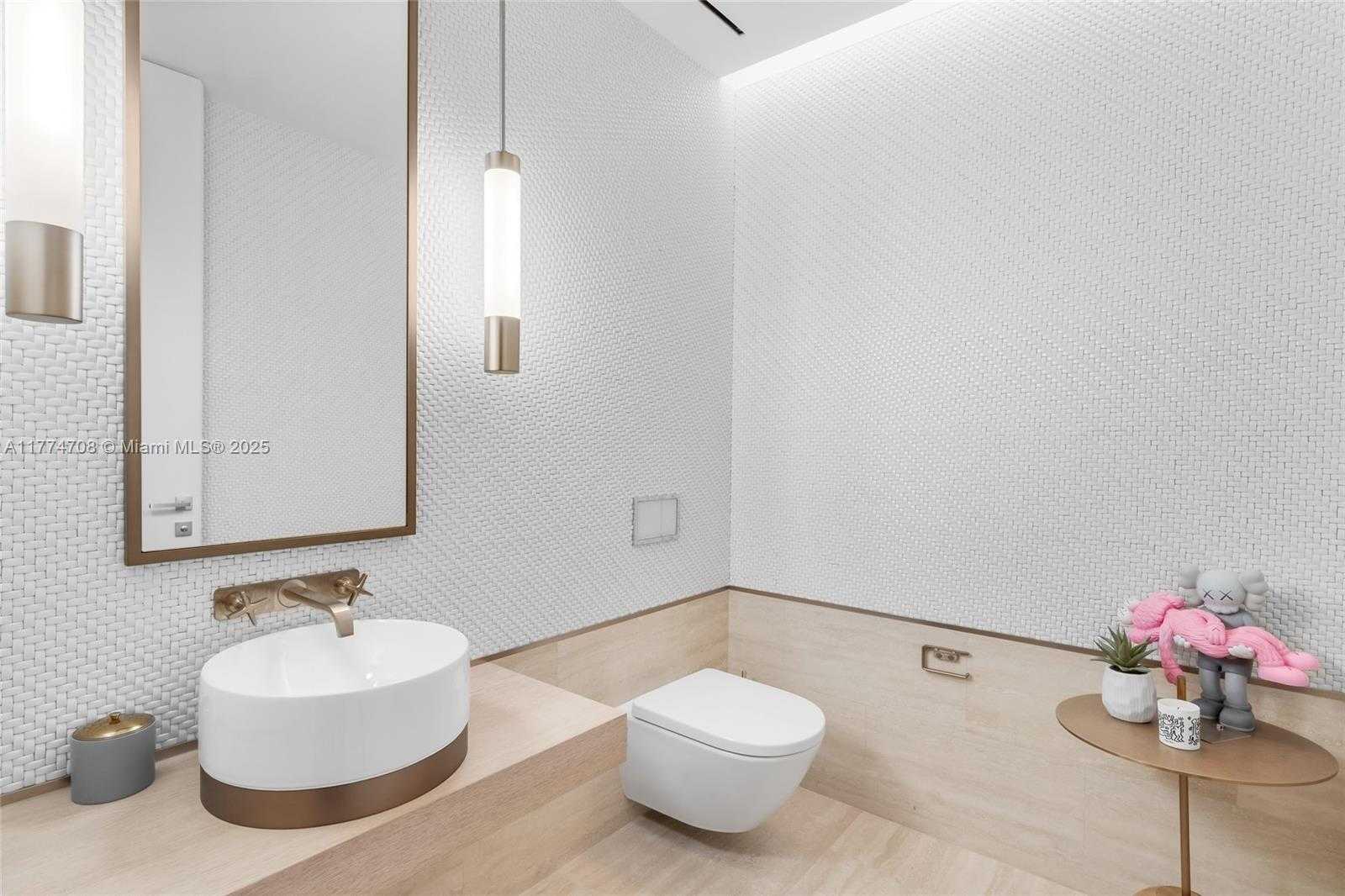 Small Image of 8955 COLLINS AVE #301, Surfside Number 29