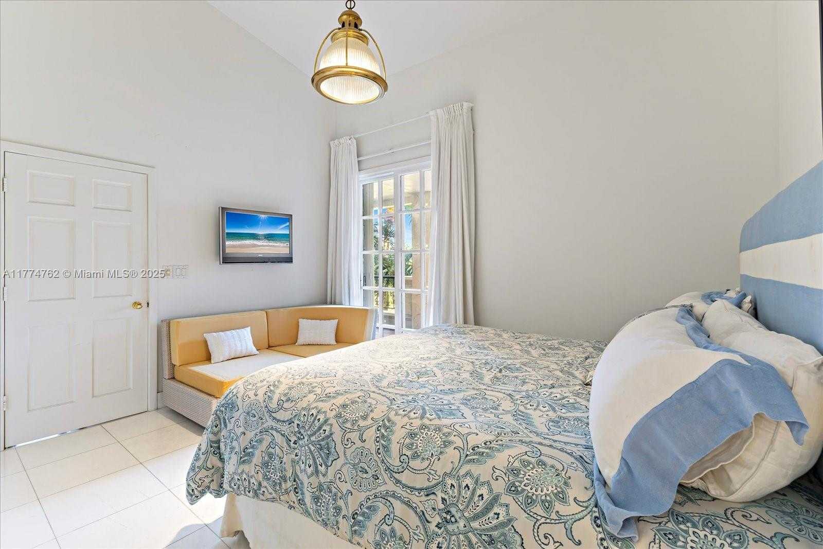 Small Image of 2134 Fisher Island Dr, Miami Beach, FL 33109, USA Number 28