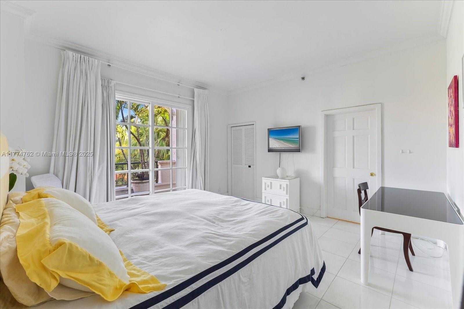 Small Image of 2134 Fisher Island Dr, Miami Beach, FL 33109, USA Number 32