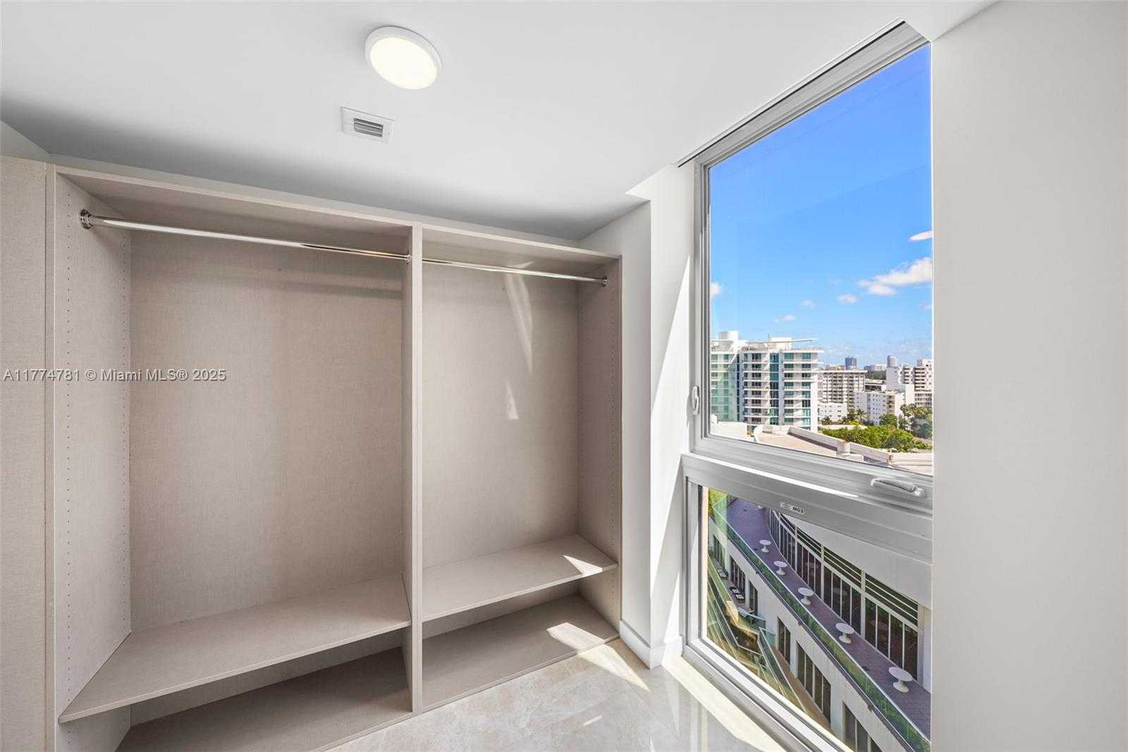 Small Image of 1500 BAY RD #N-0901, Miami Beach Number 35