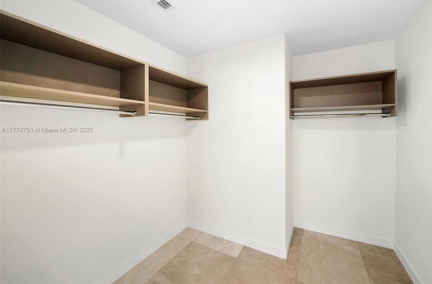 Small Image of 1500 BAY RD #N-0901, Miami Beach Number 40