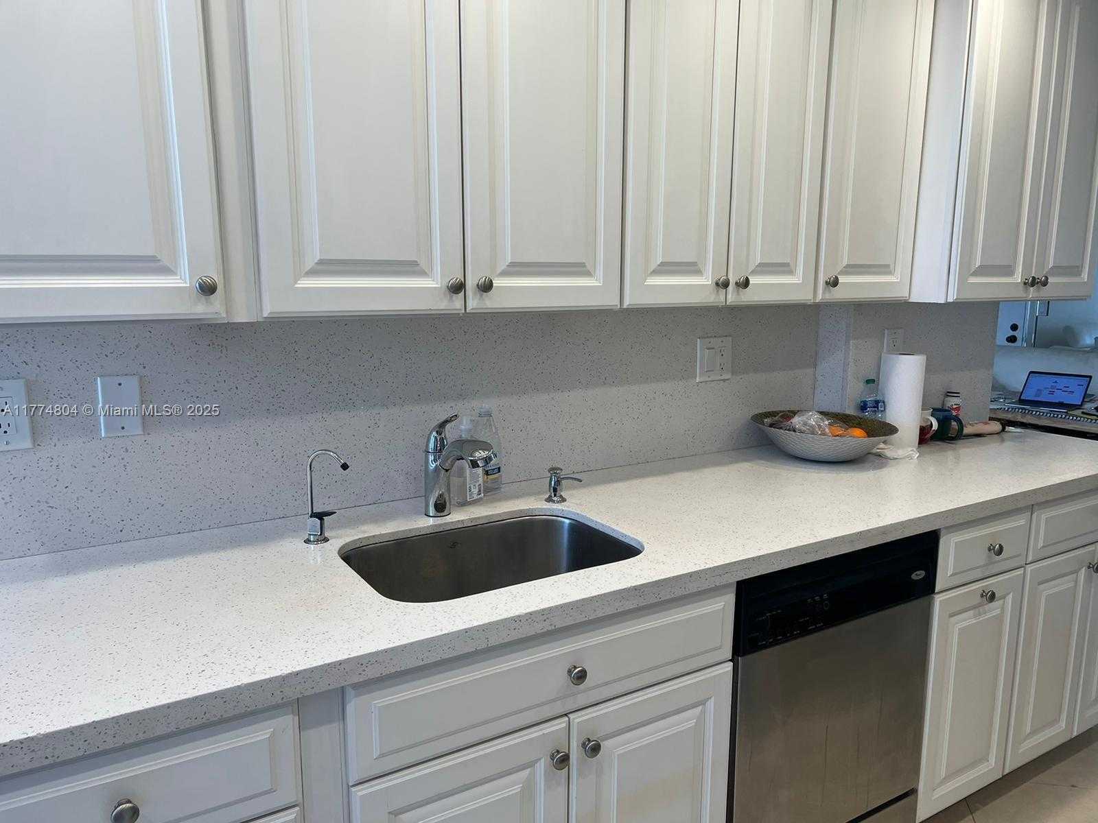 Small Image of 290 174TH ST #902, Sunny Isles Beach Number 6