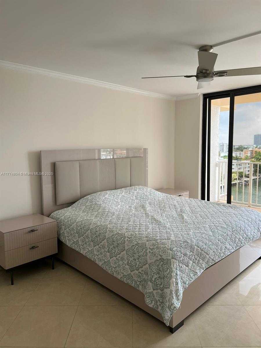 Small Image of 290 174TH ST #902, Sunny Isles Beach Number 8