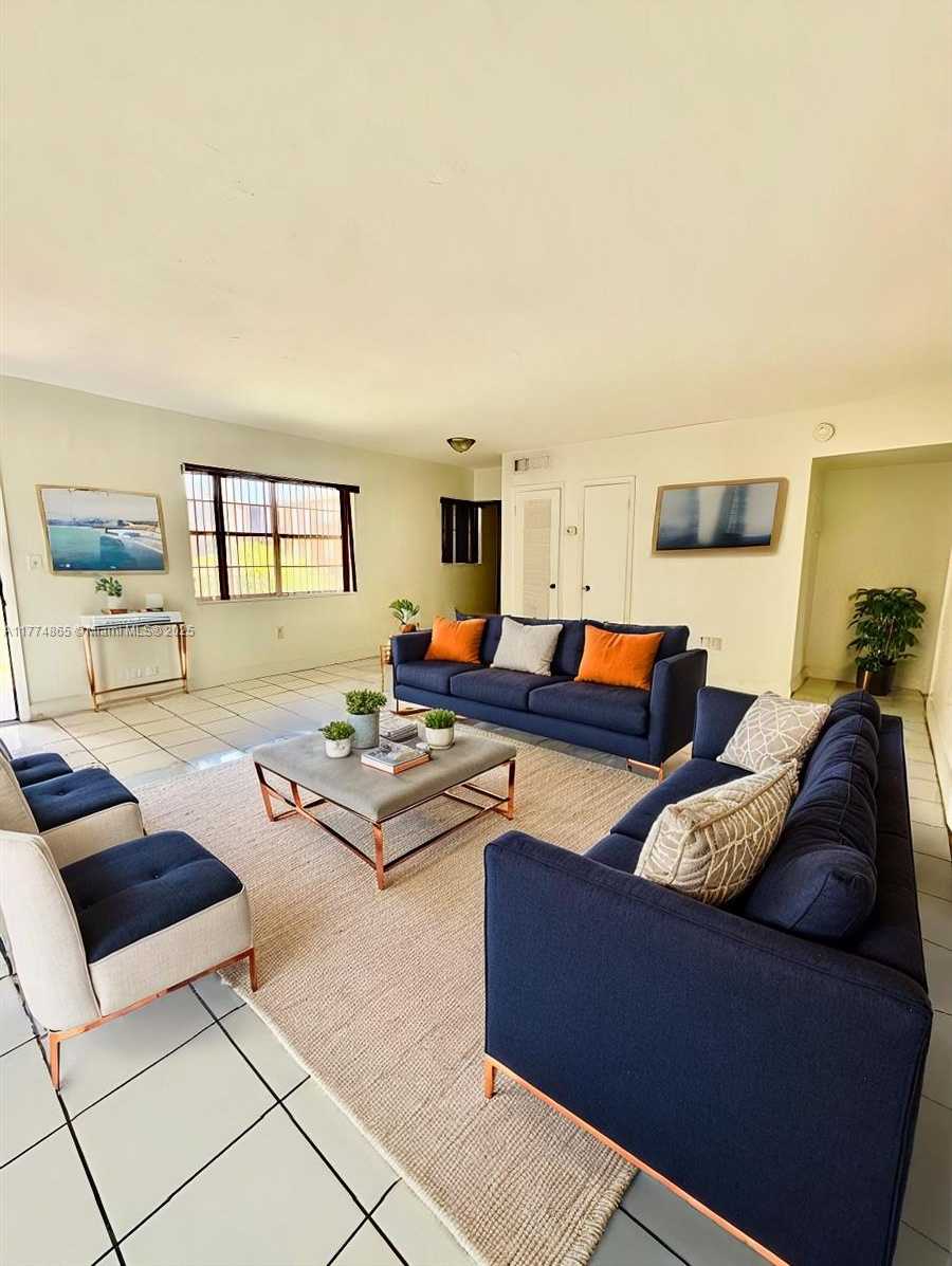 Small Image of 1230 WEST 54TH ST #212A, Hialeah Number 4
