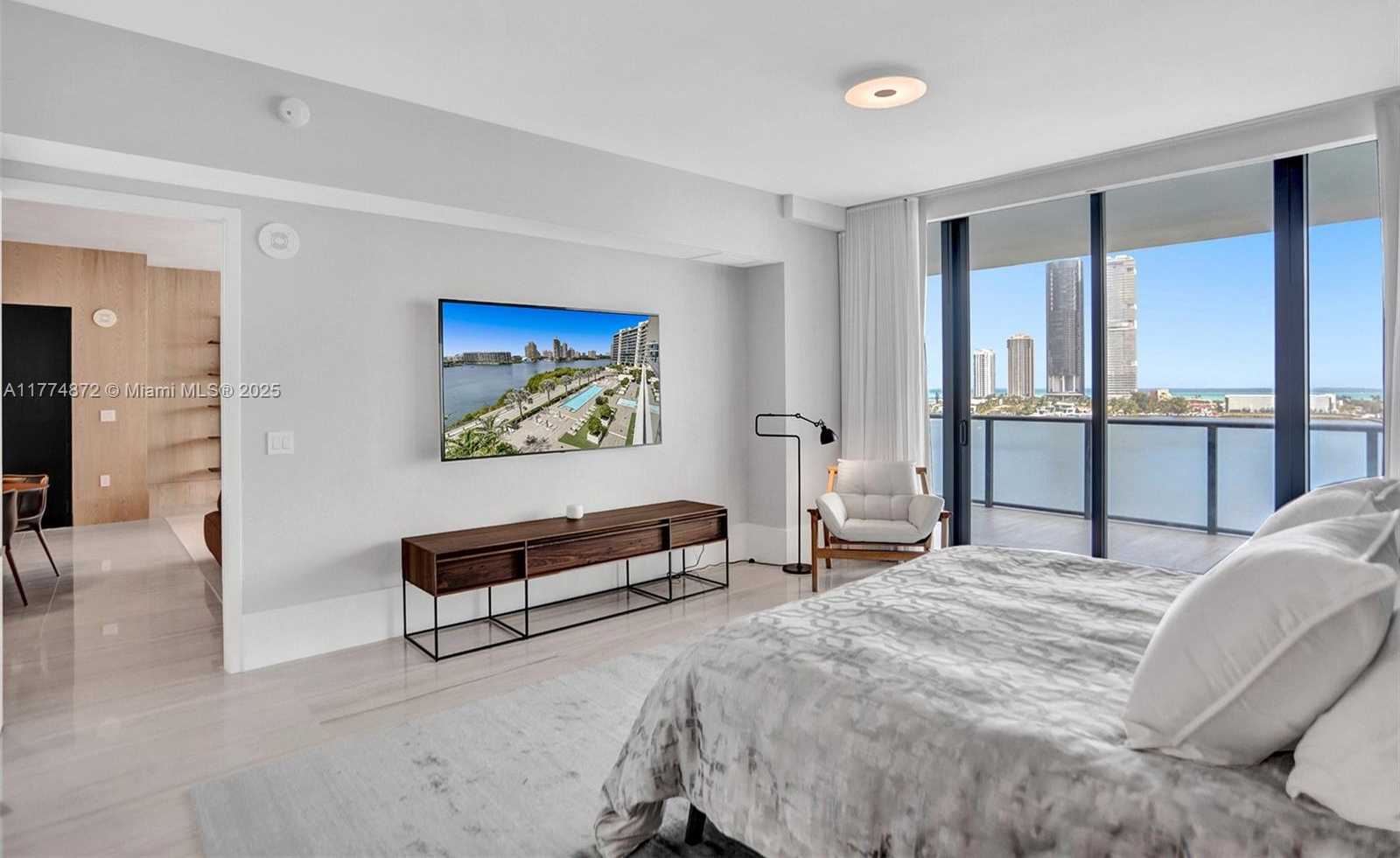 Small Image of 5000 ISLAND ESTATES DR #707, Aventura Number 13