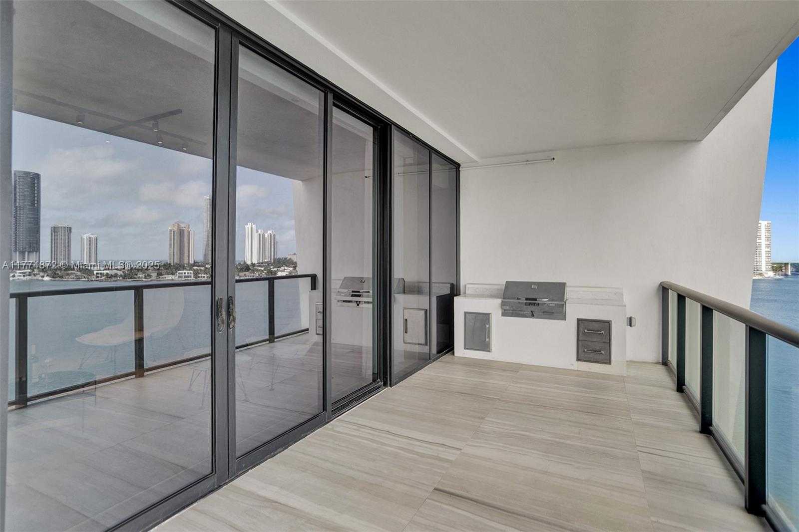 Small Image of 5000 ISLAND ESTATES DR #707, Aventura Number 16