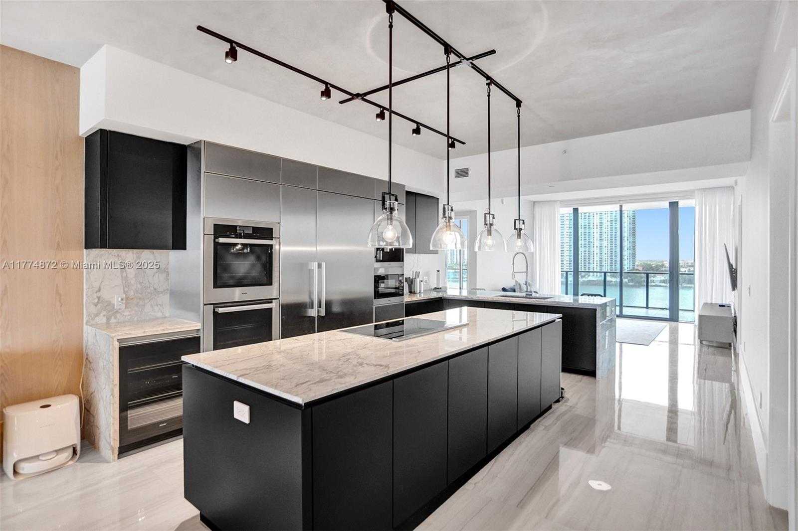Small Image of 5000 ISLAND ESTATES DR #707, Aventura Number 26