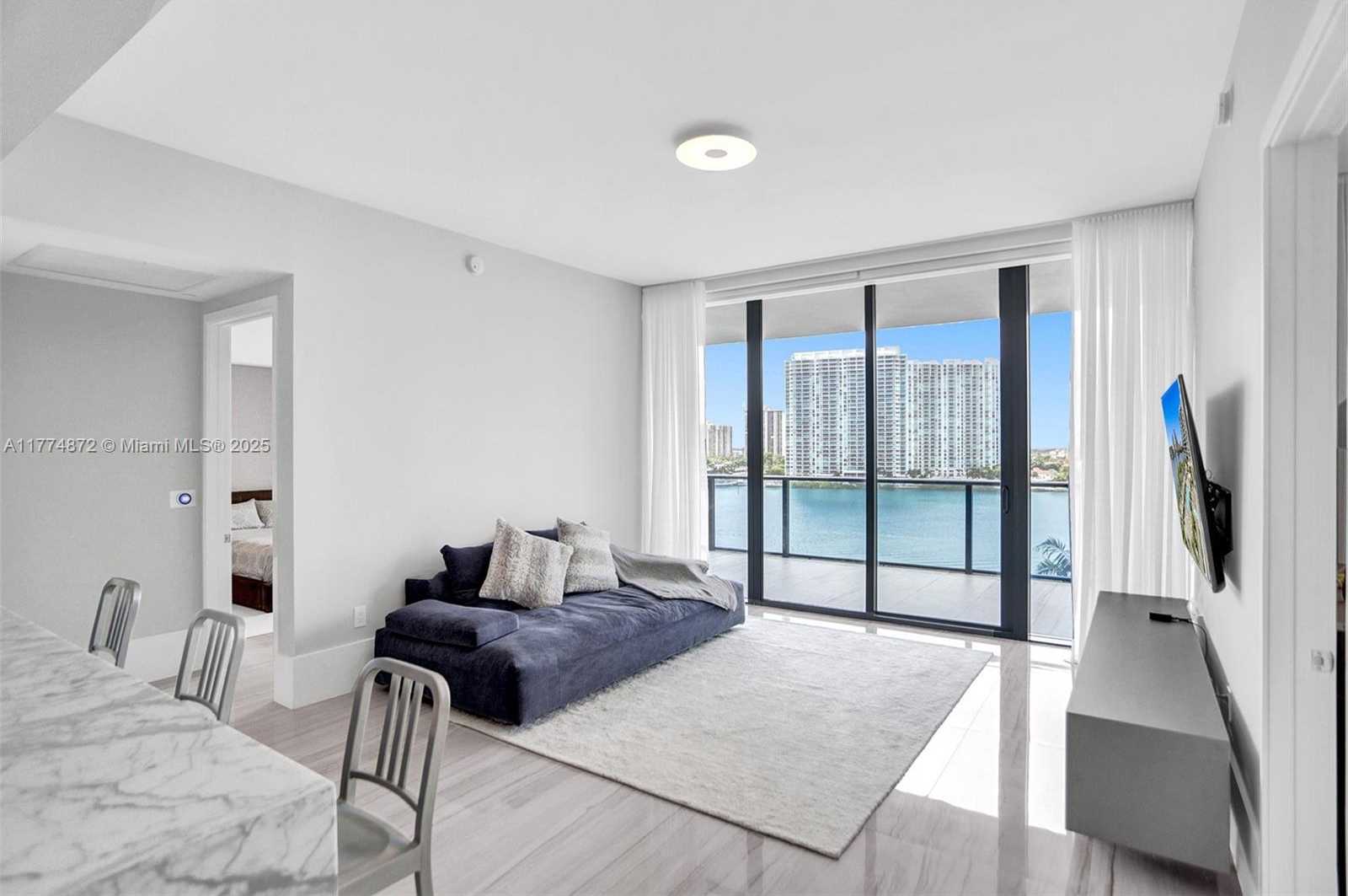 Small Image of 5000 ISLAND ESTATES DR #707, Aventura Number 35