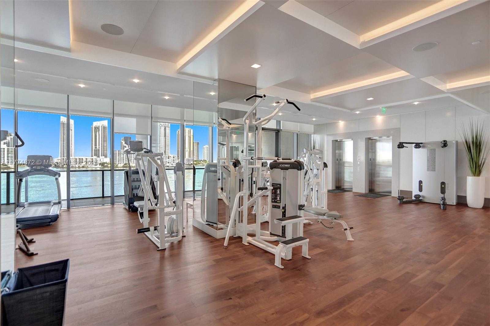 Small Image of 5000 ISLAND ESTATES DR #707, Aventura Number 44