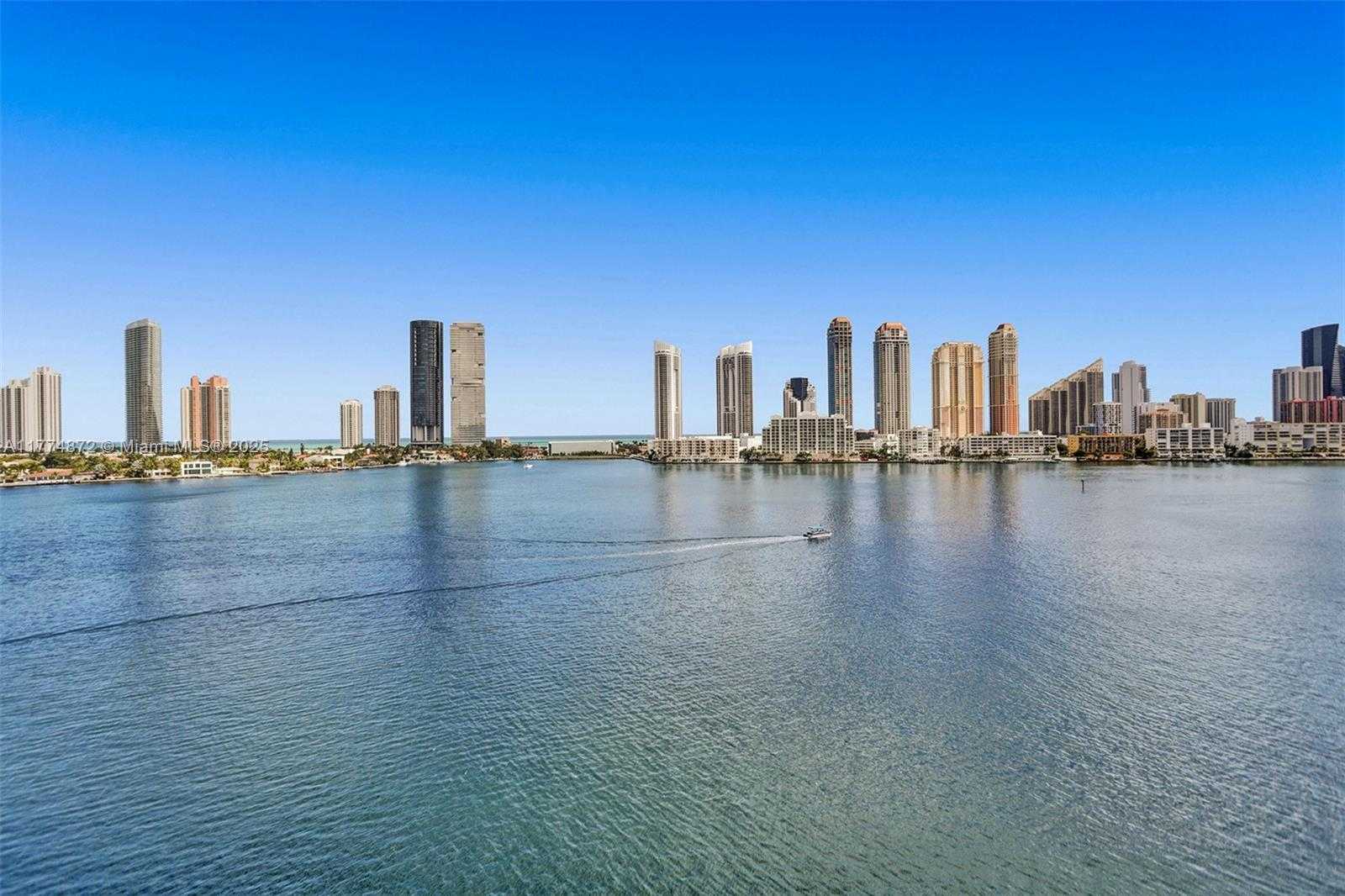 Small Image of 5000 ISLAND ESTATES DR #707, Aventura Number 8