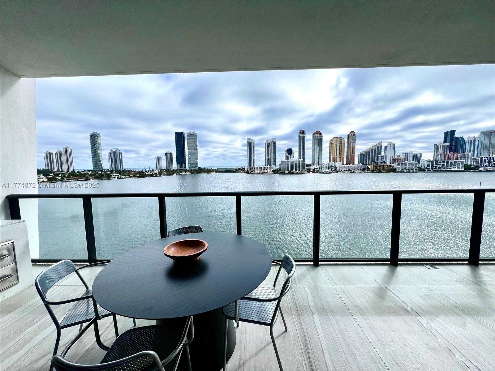 Small Image of 5000 ISLAND ESTATES DR #707, Aventura Number 9