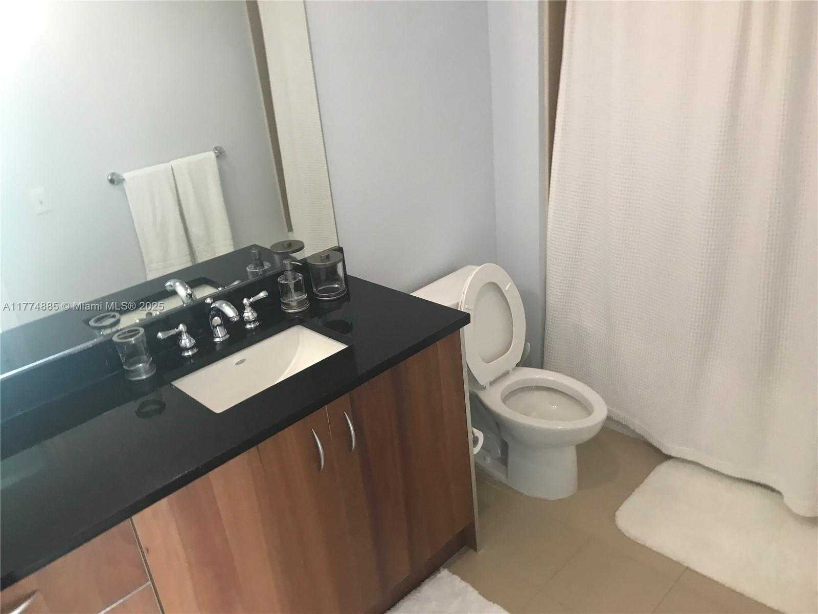 Small Image of 300 SOUTH BISCAYNE BLVD #T-3106, Miami Number 10