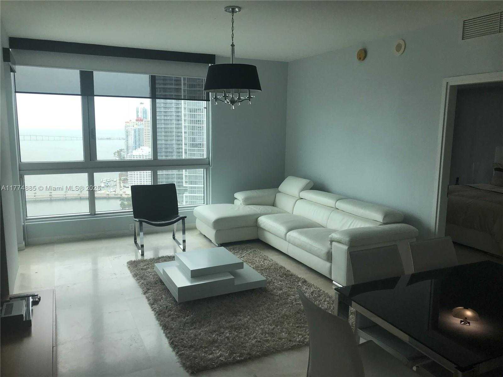 Small Image of 300 SOUTH BISCAYNE BLVD #T-3106, Miami Number 6