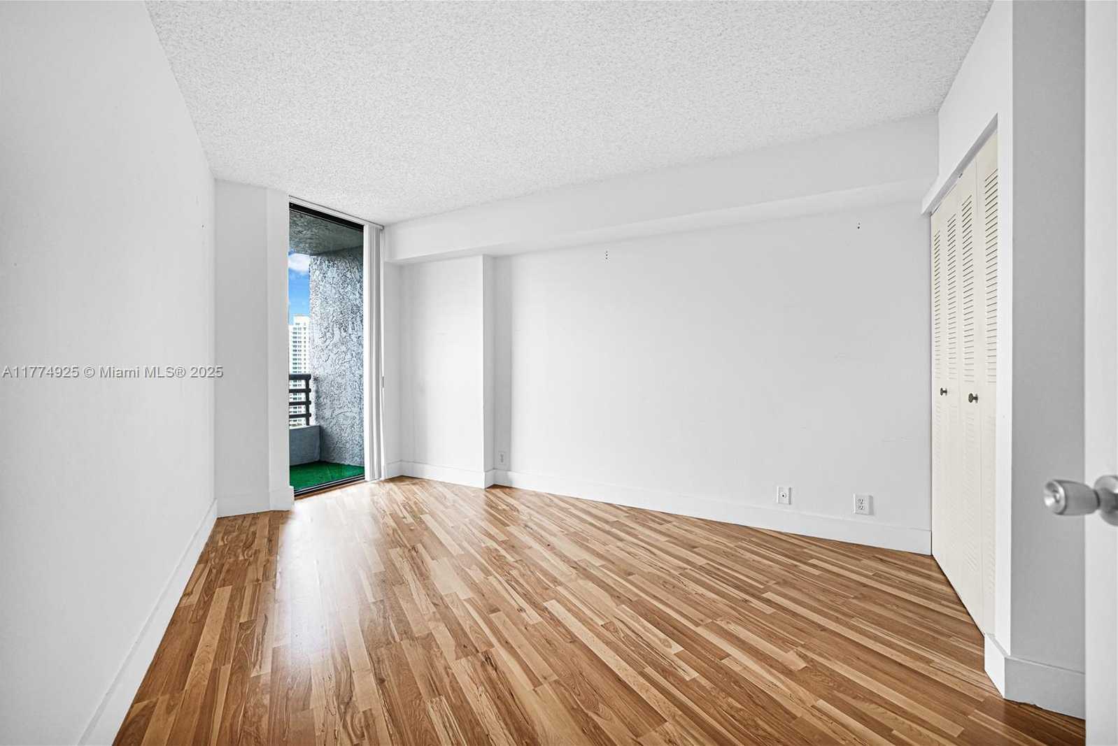 Small Image of 3300 NORTH EAST 191ST ST #LP03, Aventura Number 34