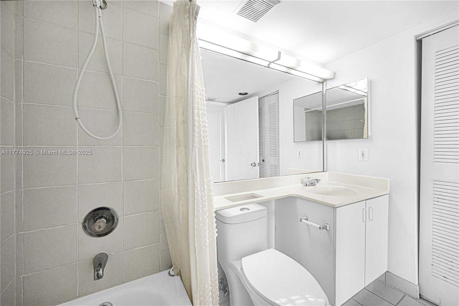 Small Image of 3300 NORTH EAST 191ST ST #LP03, Aventura Number 40