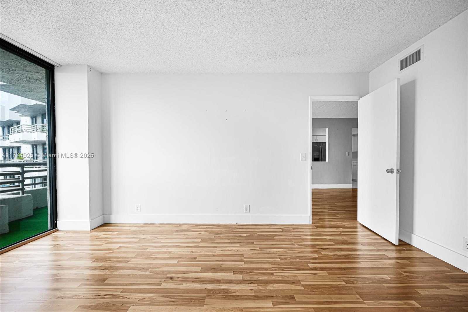 Small Image of 3300 NORTH EAST 191ST ST #LP03, Aventura Number 43