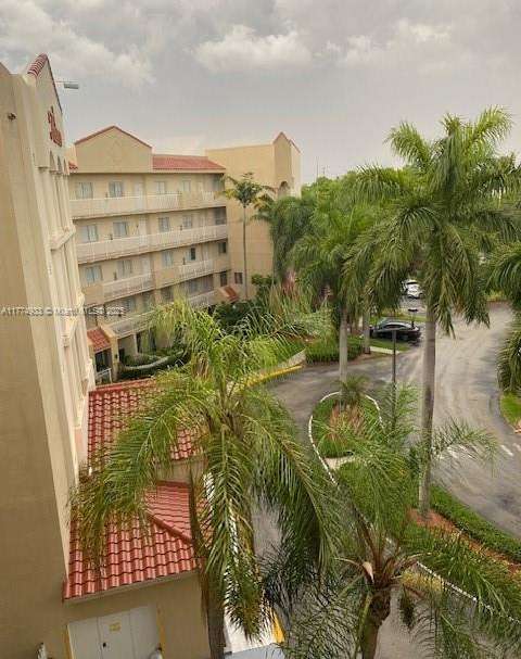 Small Image of 10720 NORTH WEST 66TH ST #503, Doral Number 53
