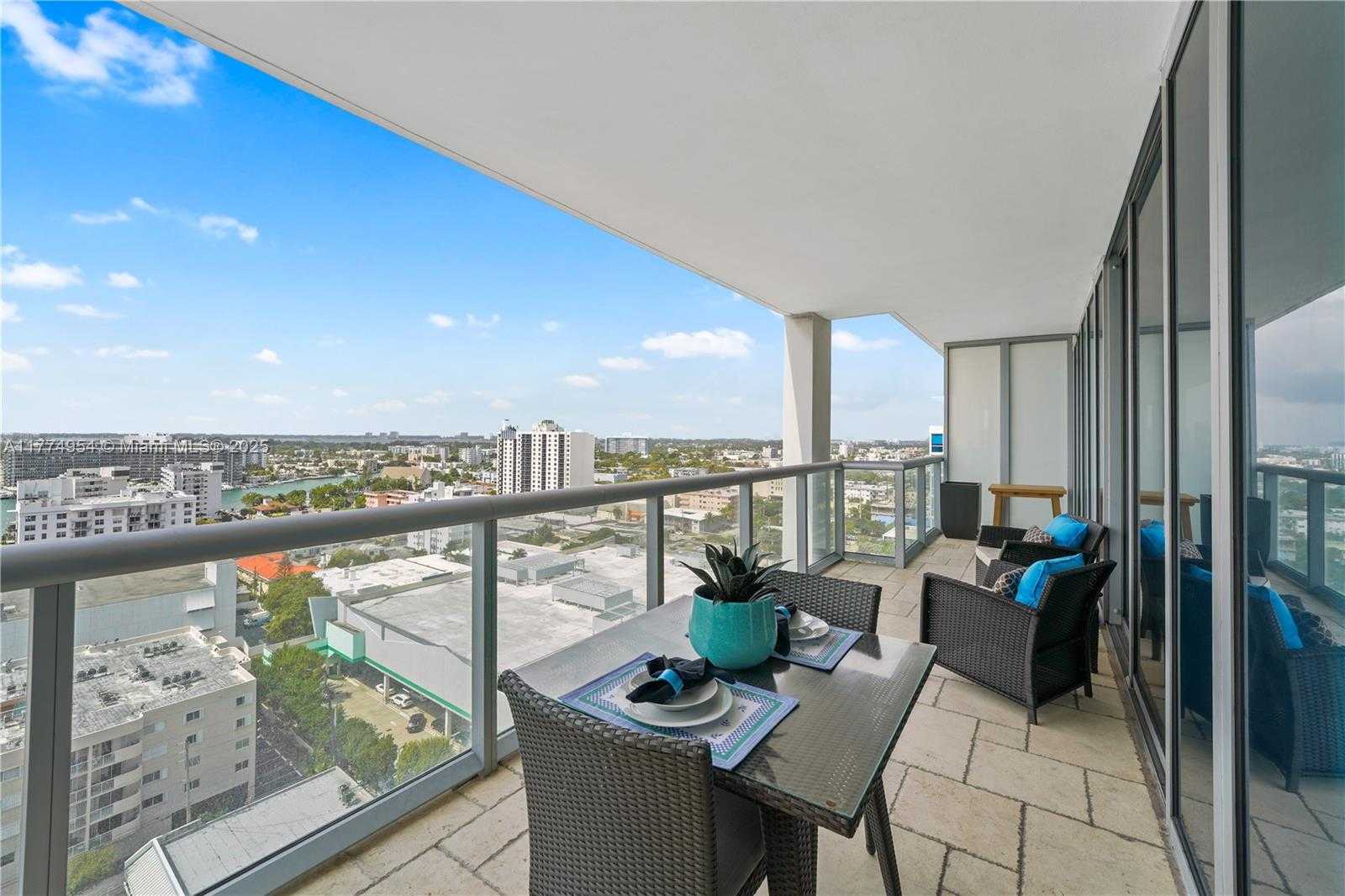 Small Image of 6799 COLLINS AVE #1506, Miami Beach Number 14